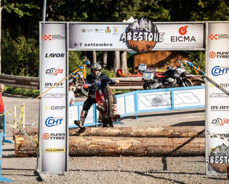 Abestone Bronze Final FC WM 125