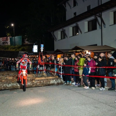 Abestone Show FC WM 100