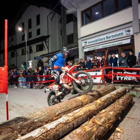 Abestone Show FC WM 115